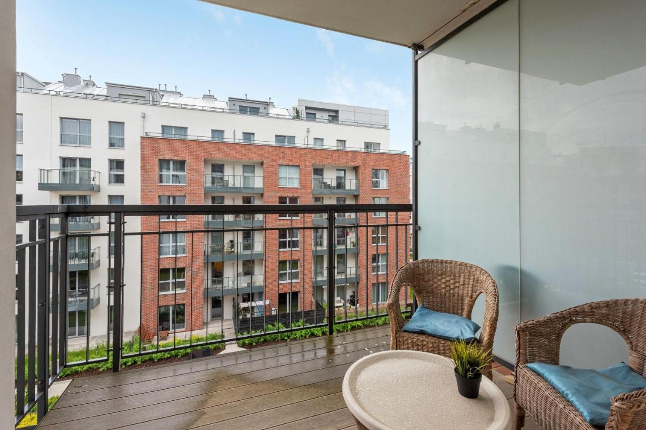 Grand Apartments Szafarnia 8 Гданск Екстериор снимка
