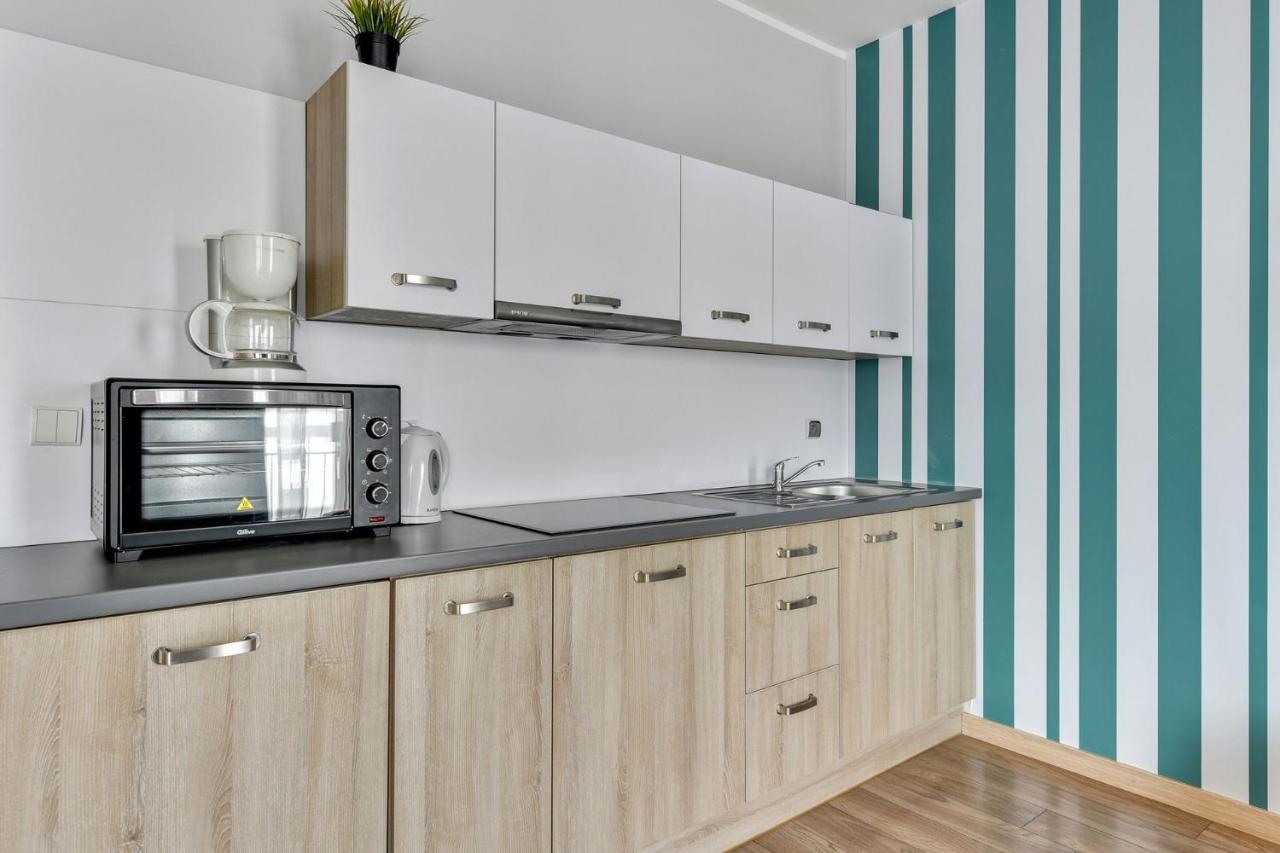 Grand Apartments Szafarnia 8 Гданск Екстериор снимка