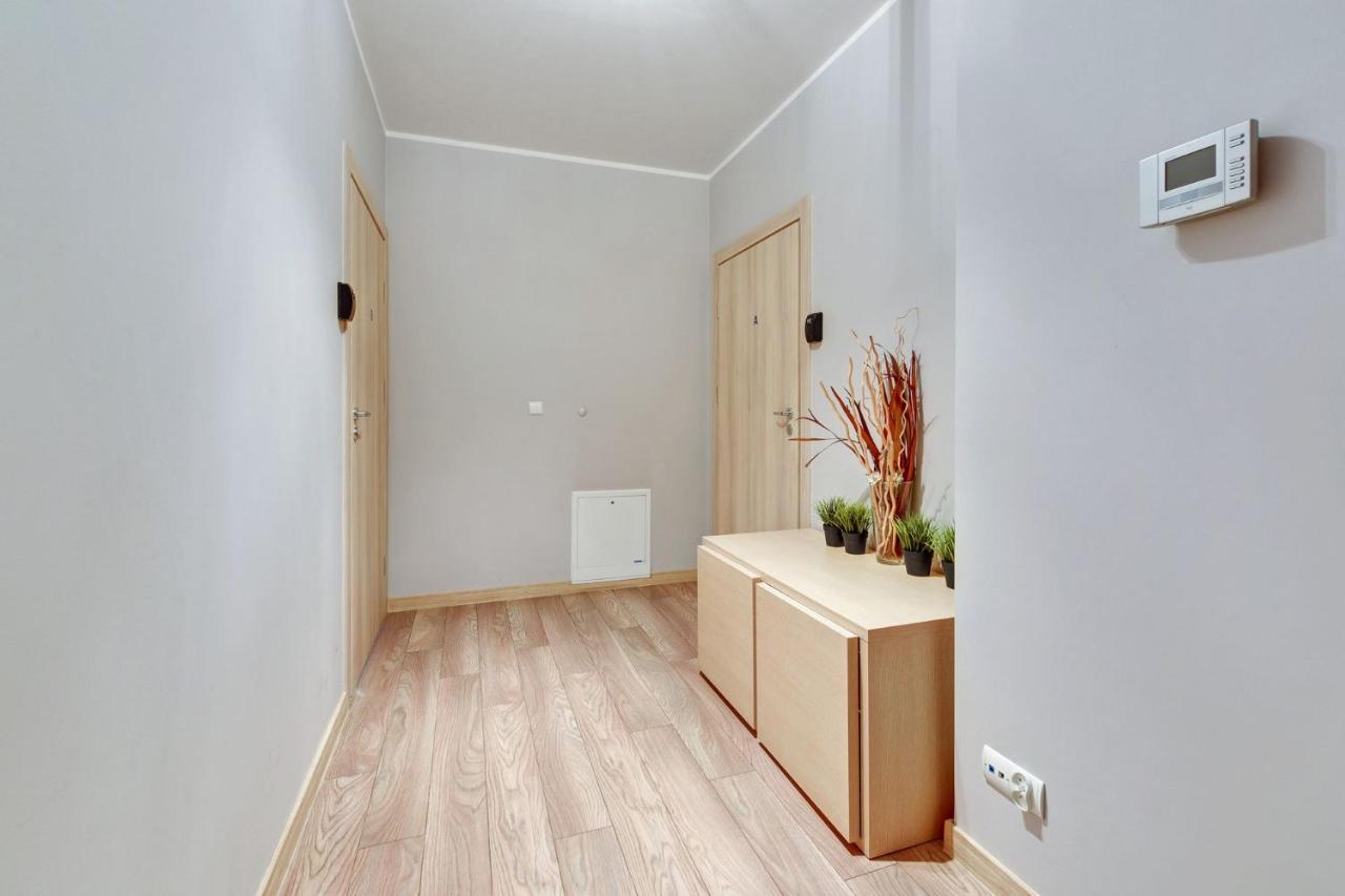 Grand Apartments Szafarnia 8 Гданск Екстериор снимка