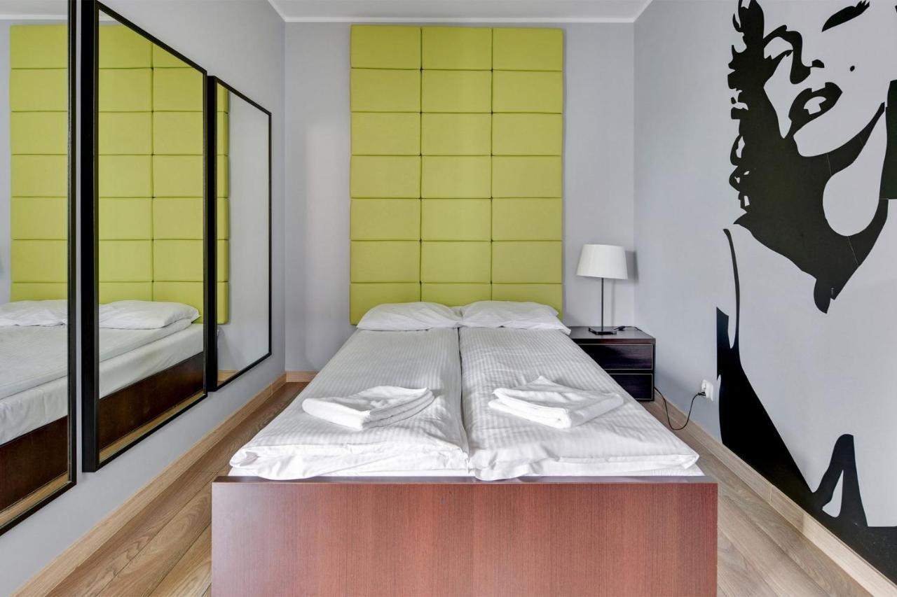 Grand Apartments Szafarnia 8 Гданск Екстериор снимка