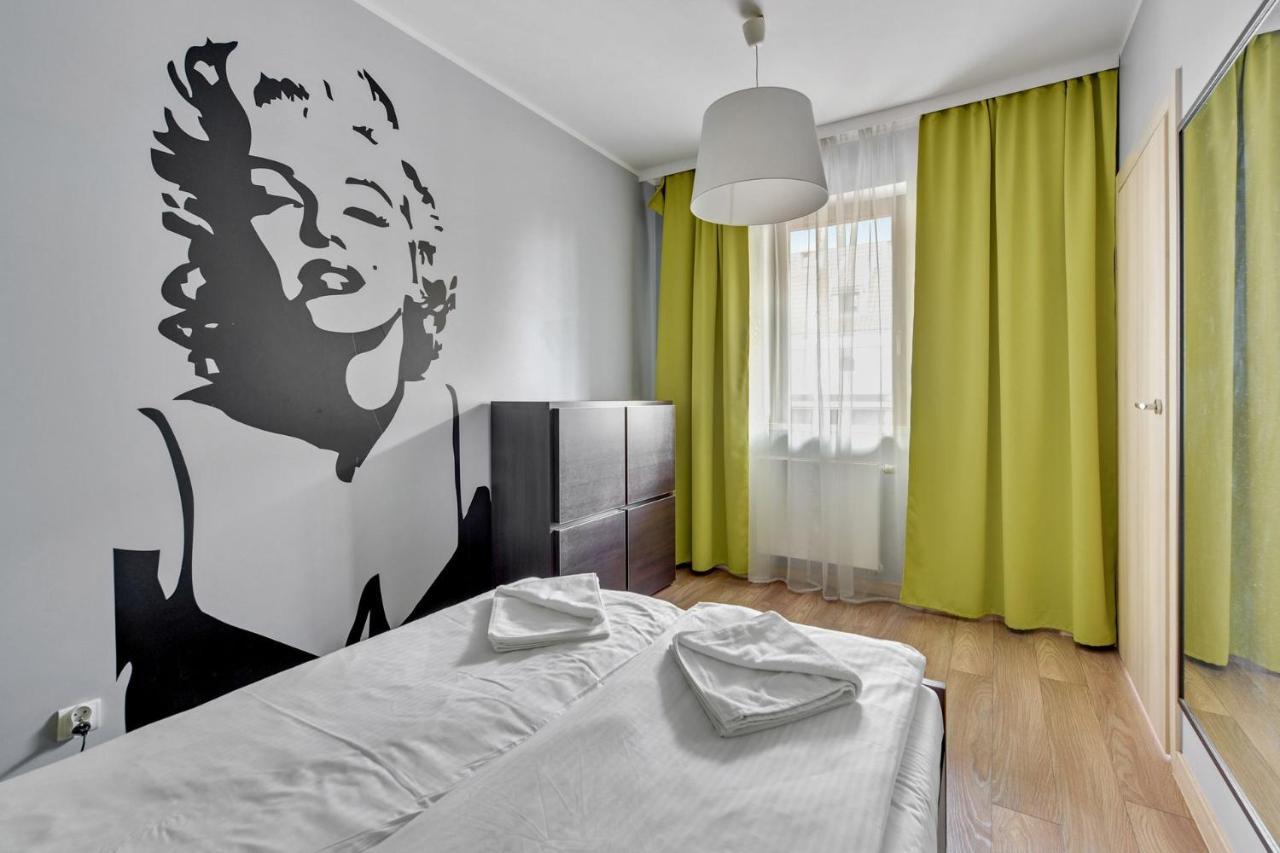 Grand Apartments Szafarnia 8 Гданск Екстериор снимка